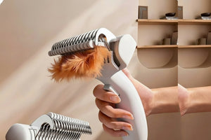 PawHauz™ Self-Cleaning Deshedding Brush